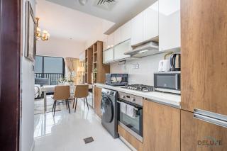 Inviting Studio in Starz Tower 1, Al Furjan by Deluxe Holiday Homes - Dubai - 8