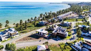 Casa com Ofurô, Piscina Aquecida e Cozinheira - 8