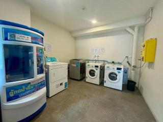 Modern Condo Near Icon Siam & BTS Krung Thonburi - Bangkok - 8