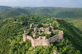 Dhulagarh Heritage Palace Hotel Near Jaipur - Bānskhoh - 9