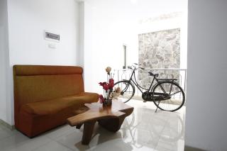 RedDoorz near Cilandak Town Square - 3