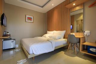 Puri Padma Hotel - 1