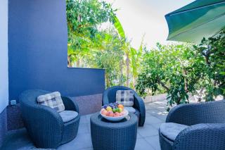 Crowonder Lucky Holiday House with Pool and Patio 30 meters from the Beach - Zadar - 2