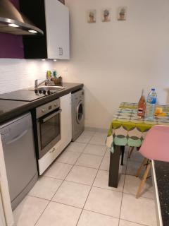 T2 centre ville parking 19 thonon-o-phil-de-l-eau - Thonon-les-Bains - 1