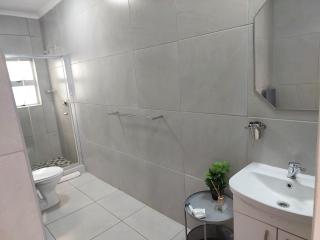 Big Tree Guesthouse Brits - 3