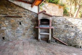 Villa Agello con Idromassaggio - Agello - 2