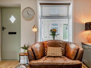 2 Bed in Bollington 94785 - Bollington - 9