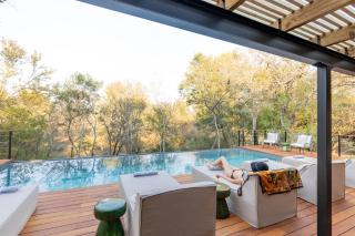 Thornybush Simbambili Lodge - Sabi Sand Game Reserve - 1
