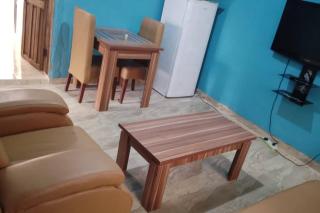 Cozy quiet 1 bedroom with kitchen - Ibadan - 1