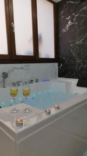 Escapada Jacuzzi junto Catedral - Burgos - 9