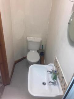 Dine & Rest 1 bedroom apartment at little India - Oswestry - 5