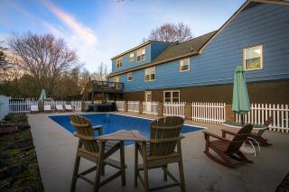 10 mins to DT Asheville Pool Hot Tub Game Room - Asheville - 8