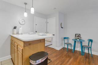 Cozy 2 BR in Short North Convenient Parking - 6