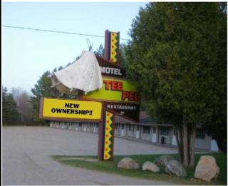 TeePee Room 5- Newly Renovated - Roscommon - 1