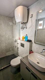 Red - Cozy 1bhk, early check in & W-Fi - 5