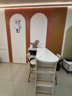 Stay Curious, Stay Here - Klang - 6