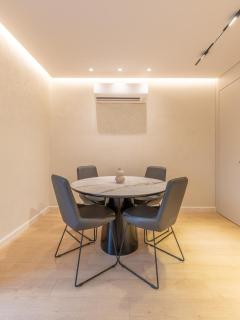 Central Inn, New Bazaar Apartment - Tirana - 5