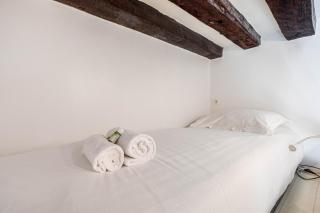 GuestReady - Apt Élégant Proche du Panthéon pour 3 - Parijs - 5