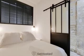 Charming flat with Jacuzzi heart of Paris GetHosted - París - 7