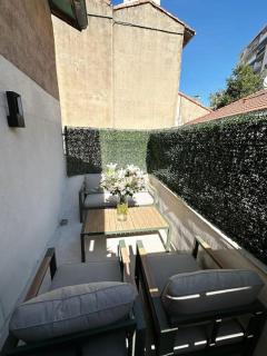 Lovely 3BR 3BA 3WC with Terrace - 4