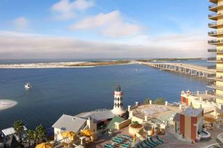 Beautiful Resort in Emerald - 1BD - 9