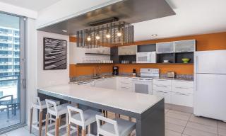 Beautiful Resort in Clearwater Beach - 1BD - 7