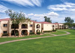 Beautiful Hotel in Legacy Golf Resort - Studio Sleeps up to 4 - Phoenix - 0