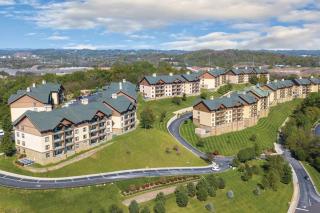 Beautiful Hotel in Smoky Mountains 2BD Gateway to the Smokies - 0