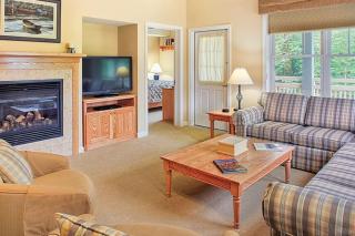 Beautiful hotel in Vermont Smugglers Notch 1BD near Disc Golf Center - Jeffersonville - 3