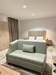 Studio overlooking pool amid flowering and quiet - Al-ʿUla - 1