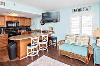 Sunglow Resort Condo Unit #501 - Daytona Beach Shores - 4