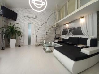 Penthouse in the city center - Chişinău - 2