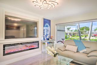 Outdoor Entertainment Oasis Cape Coral Home - Cape Coral - 7
