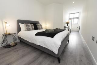Modern Luxury 2Bed Apartment - City Centre - Leicester - 2