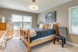 Paw Paw Fall Getaway Wine Fest and Apples! - 1