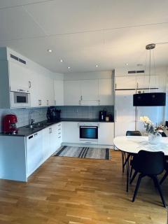 Nybyggt radhus nära både Malmö och Lund. - - 6