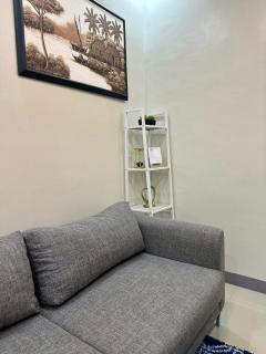 SMDC CHARM 1 bedroom condo with Netflix & Balcony - 2