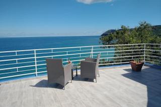Grande villa surplombant la plage avec piscine - Deshaies - 0