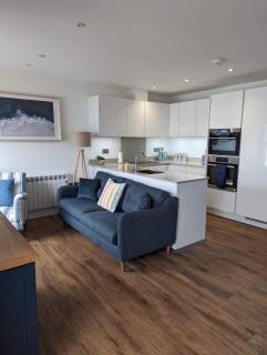 Number 9 Croft House Tenby - Tenby - 3
