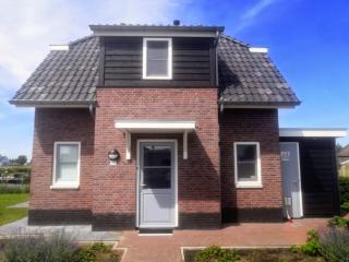 Giethoorn Waterzicht Vakantiehuis - 2