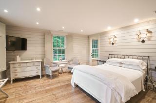 Valley Farmhouse Retreat - Valle Crucis - 6