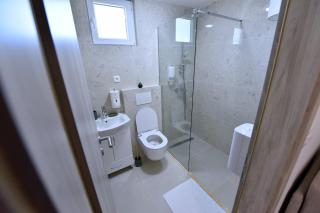 Airport Apartments TRI HRASTA - Podgorica - 2
