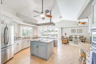 Marco Island Home with Screened Pool Less Than 1 Mi to Beach - Marco Island - 3