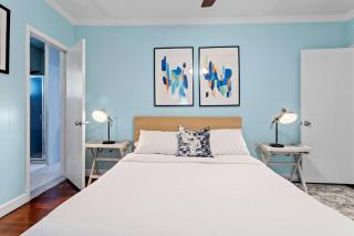1 Block to Beach - 8BR 5BA Modern Historic Home - 5