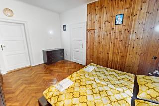 BNB Old Town Gateway Apartment - Bratislava - 9