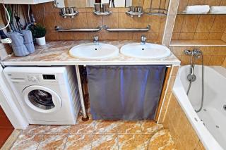 BNB Old Town Gateway Apartment - Bratislava - 8