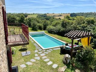 Beautifully Restored Farmhouse Villa - Lunac - 9