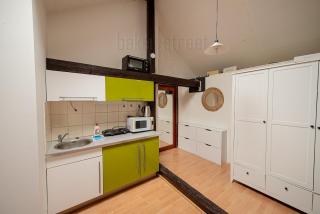 Attic 3 bedrooms apartment with 2 bathrooms - Praga - 2