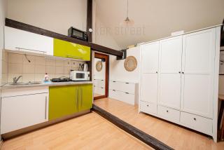 Attic 3 bedrooms apartment with 2 bathrooms - Praga - 7