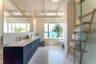 Picnic Bay Vista, Waiheke - Putaki Bay - 5